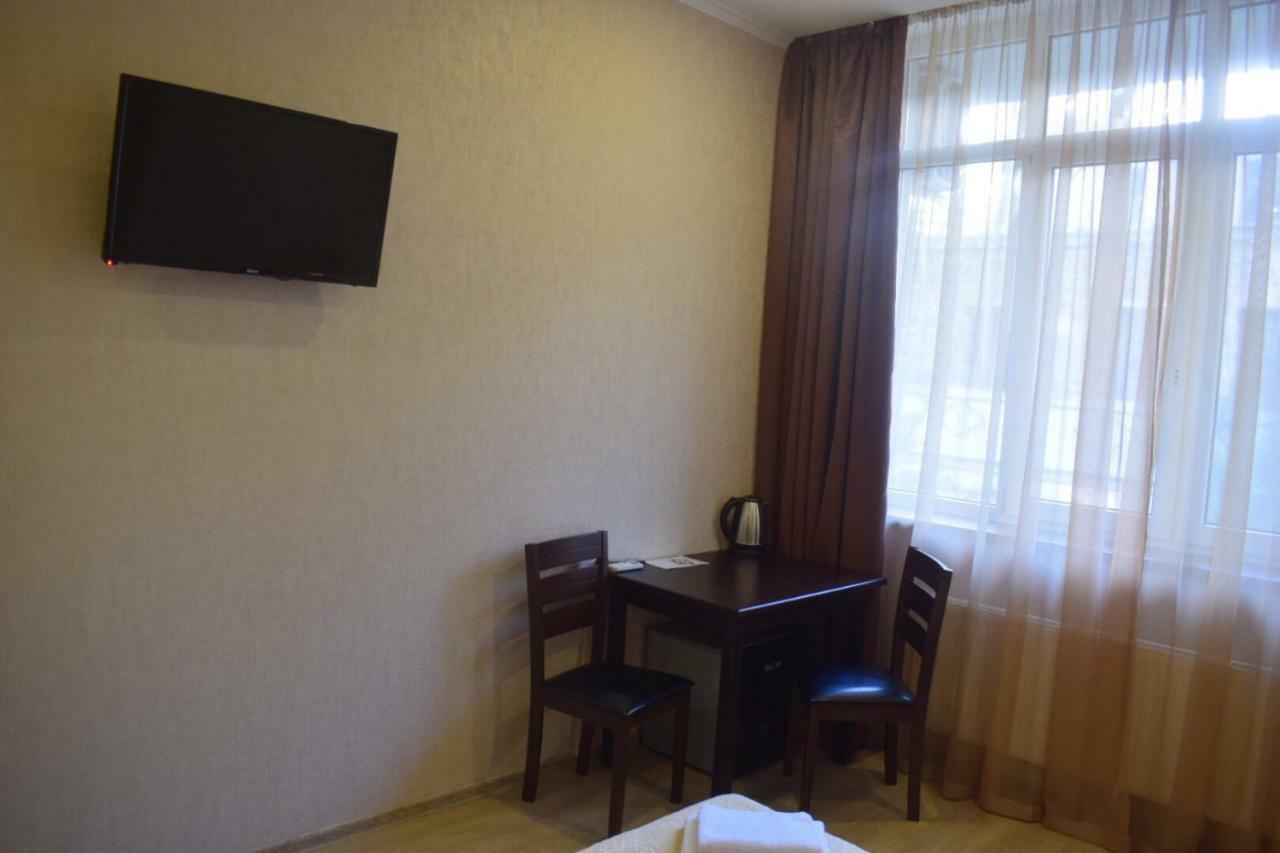 Apartment De France Odessa Exterior photo